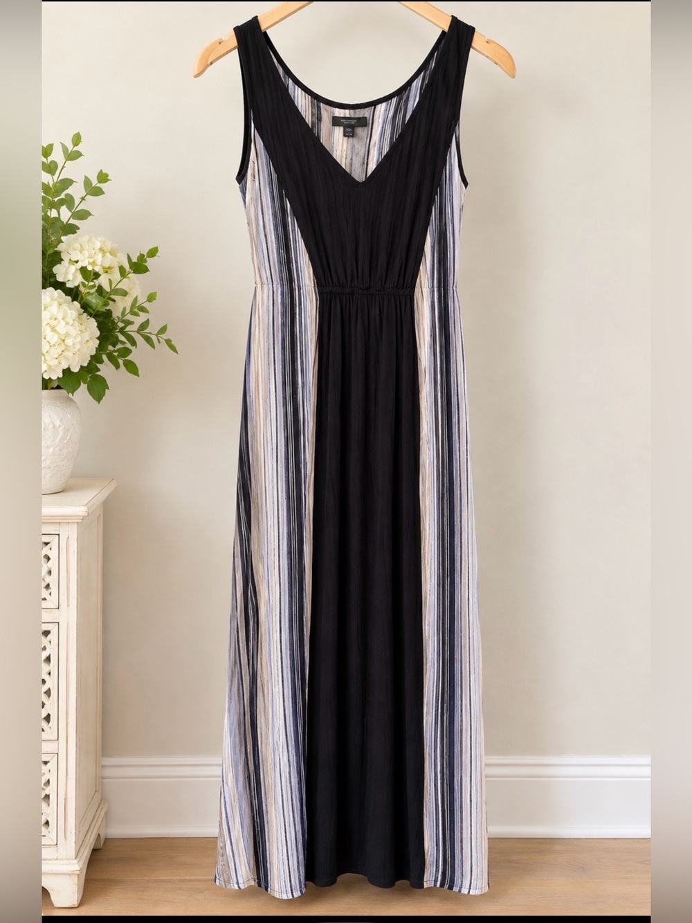 Sleeveless Black & Striped Maxi Dress by Vera Wang XXL